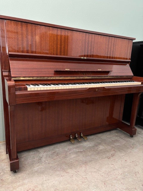 Flott Yamaha U1 piano selges